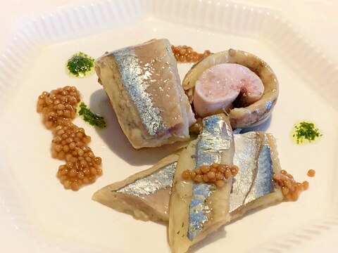 ワインに日本酒に、秋刀魚と鮭の白子の前菜